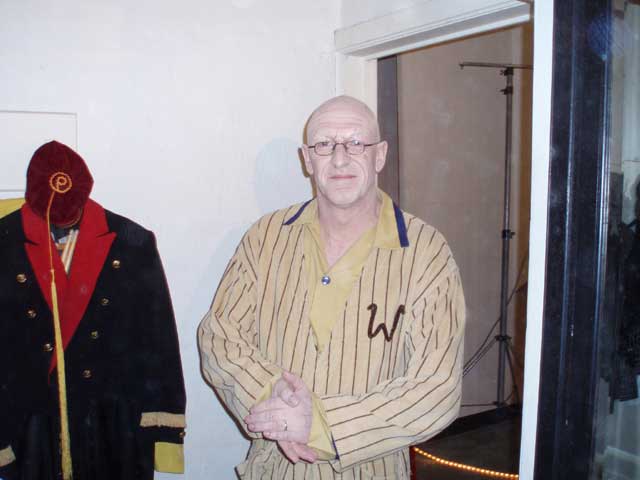 PB040015